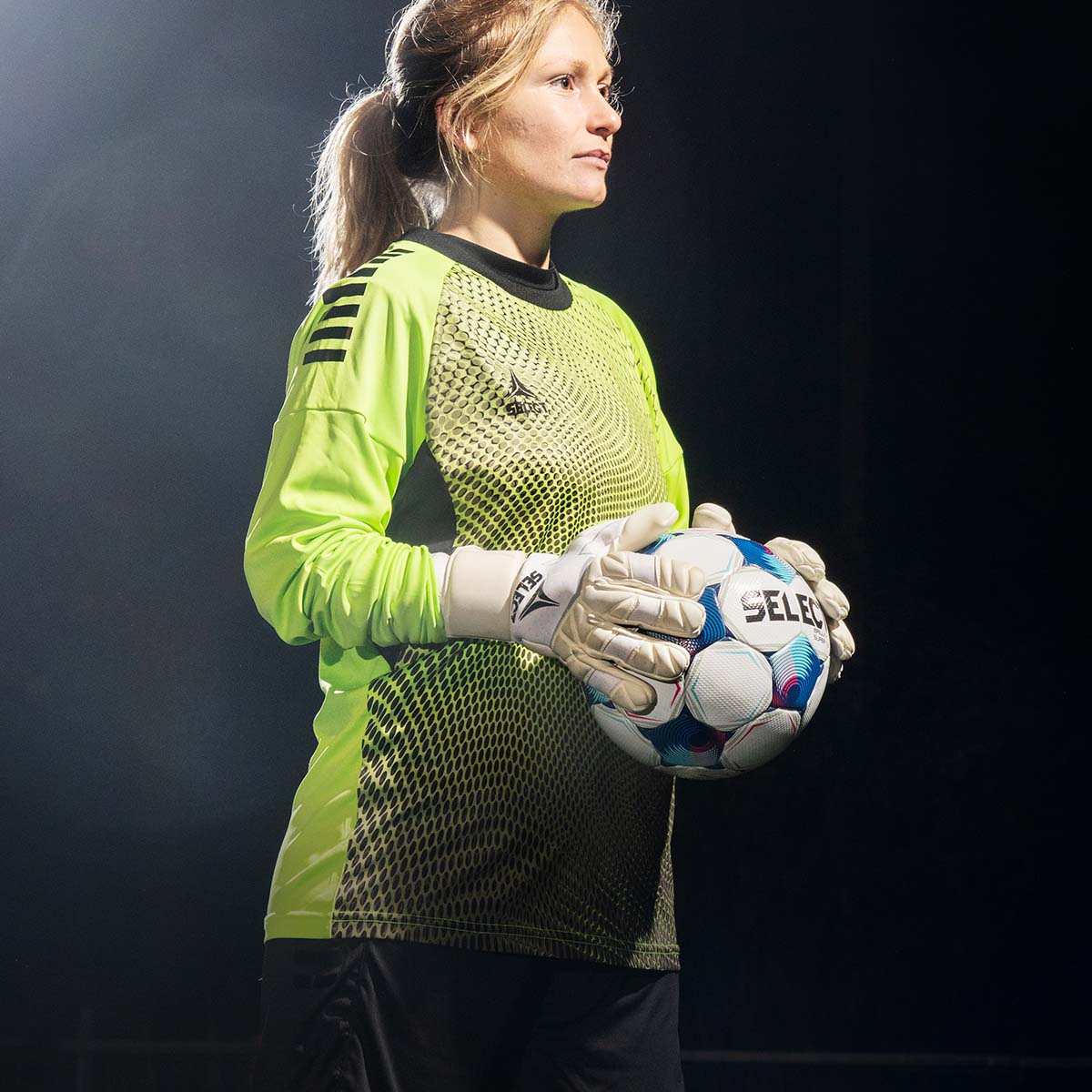 Målmandshandsker til kamp og træning