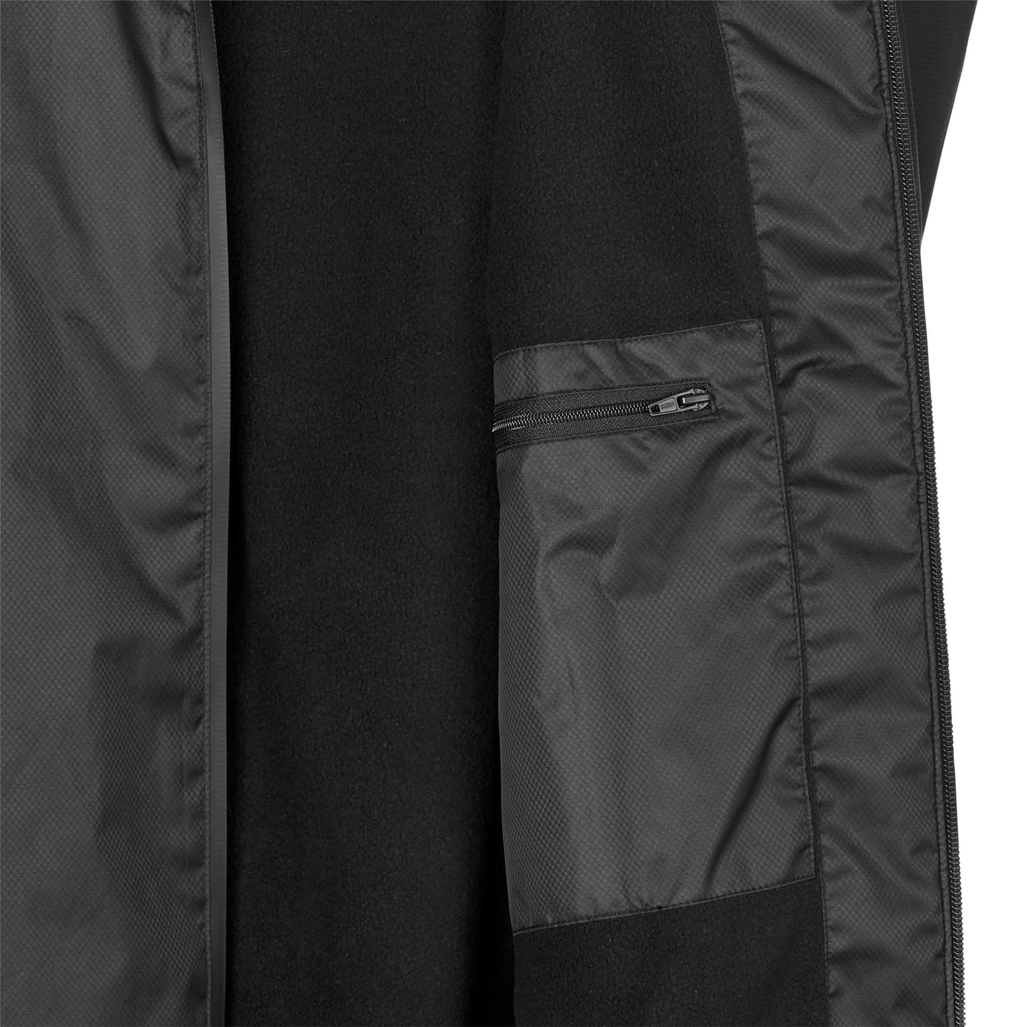 Nærbillede af sort Functional jacket Monaco v24, Match & Training wear, med indvendig lynlåslomme og fleecefoer.
