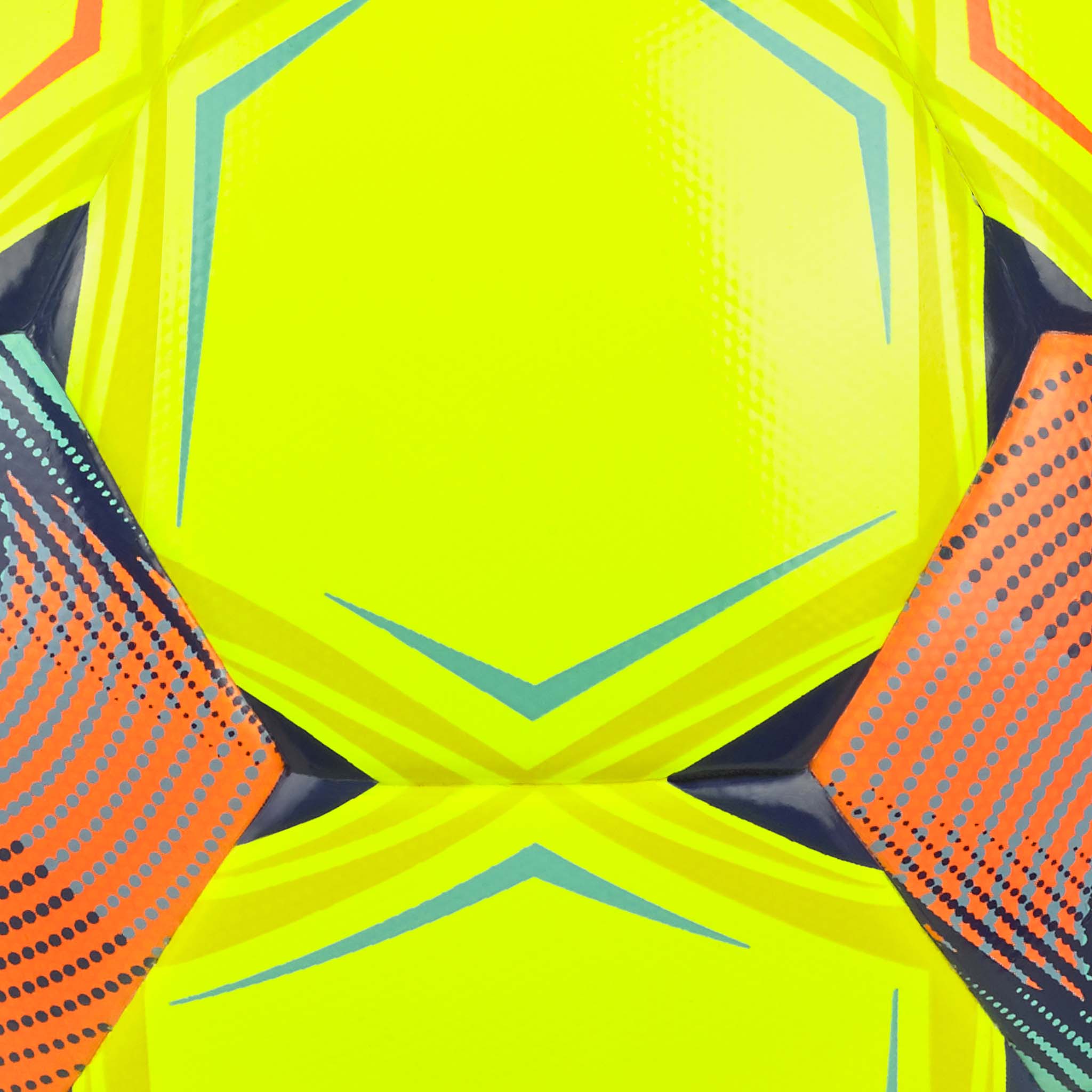 Nærbillede af Futsal Super v26 fodbold i neongul med orange, blå og marineblå paneldetaljer